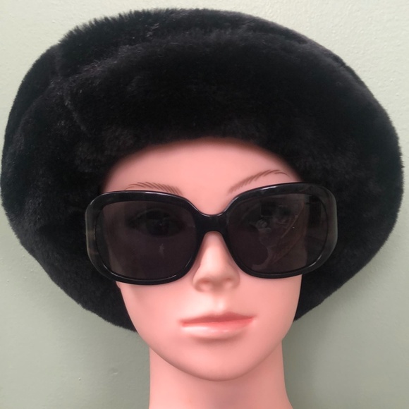 Coach Sunglasses - Picture 2 of 9